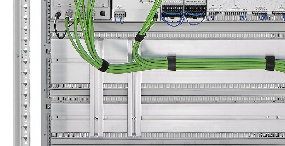 Cableado compacto con el perfil de montaje LÜTZE AirSTREAM MS060 - LUTZE S.L.