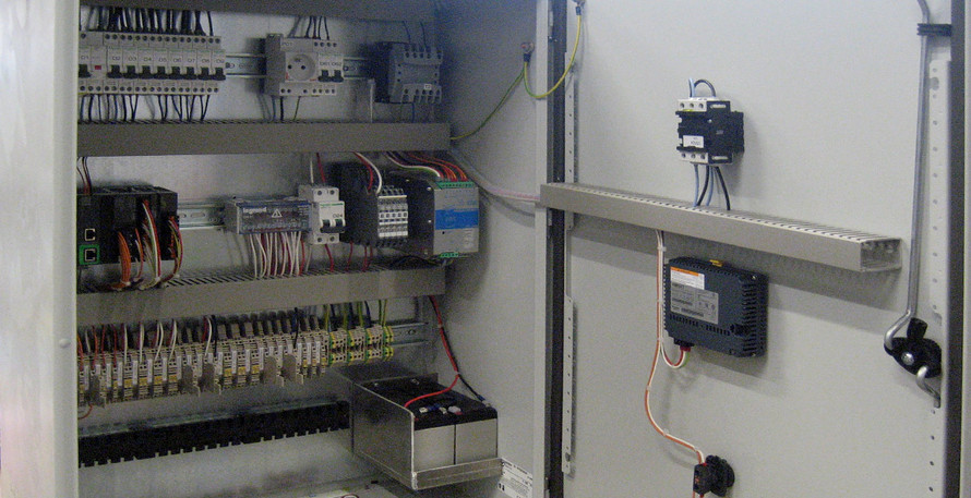 LOCC-Box: First choice for circuit protection - Friedrich Lütze GmbH LOCC-Box: First choice for circuit protection - Friedrich Lütze GmbH